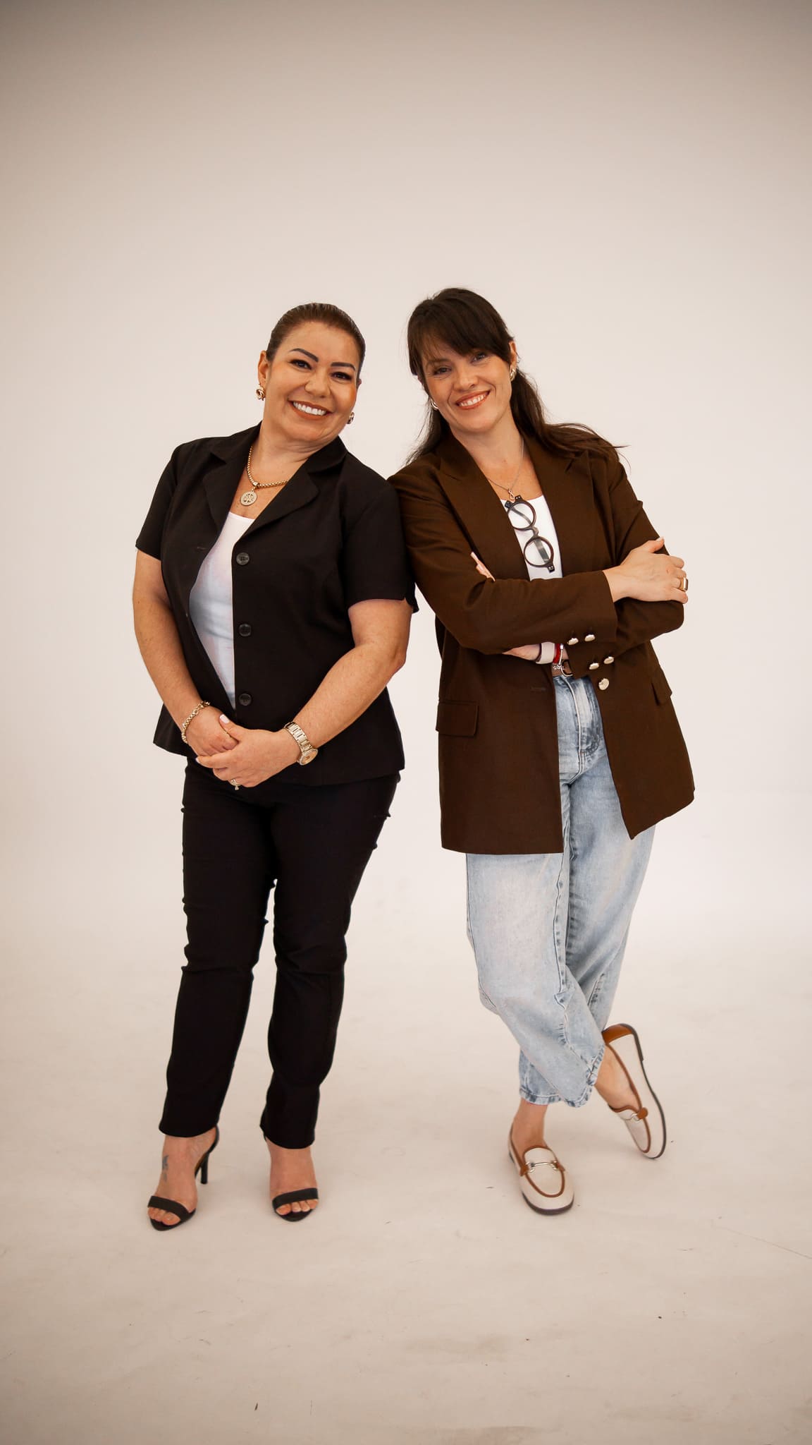 Cássia e Dra. Pamela, fundadoras da TravessIA